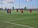 Training van S.K.N.W.K. JO19-1 van donderdag 22 mei 2025 (40/68)